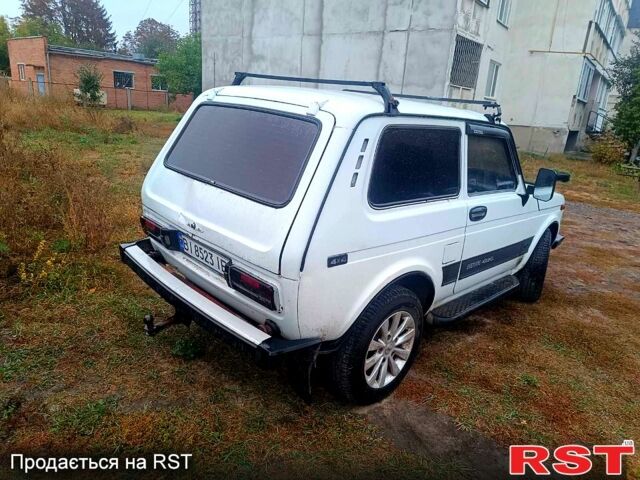 Білий ВАЗ Нива, об'ємом двигуна 1.6 л та пробігом 135 тис. км за 1700 $, фото 1 на Automoto.ua