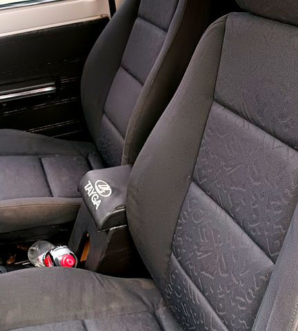 Белый ВАЗ Нива, объемом двигателя 1.6 л и пробегом 200 тыс. км за 4300 $, фото 4 на Automoto.ua