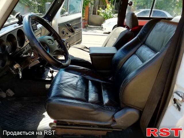 Білий ВАЗ Нива, об'ємом двигуна 1.6 л та пробігом 200 тис. км за 1700 $, фото 6 на Automoto.ua