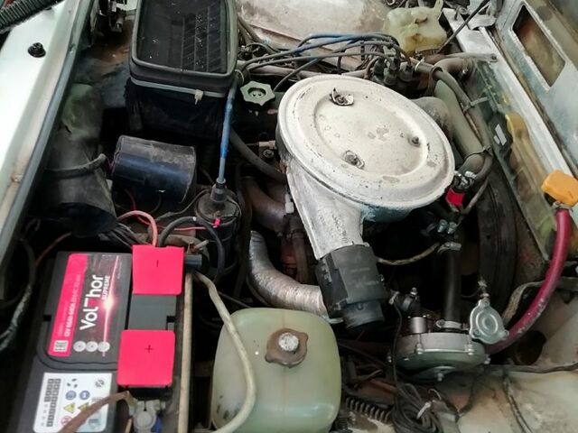 Білий ВАЗ Нива, об'ємом двигуна 1.6 л та пробігом 200 тис. км за 1700 $, фото 8 на Automoto.ua