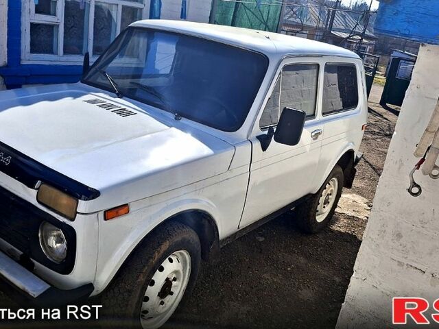 Білий ВАЗ Нива, об'ємом двигуна 1.6 л та пробігом 0 тис. км за 2300 $, фото 2 на Automoto.ua