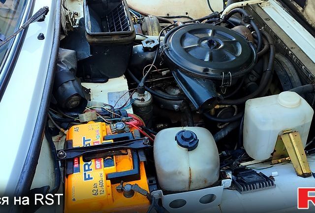 Белый ВАЗ Нива, объемом двигателя 1.7 л и пробегом 217 тыс. км за 3000 $, фото 6 на Automoto.ua