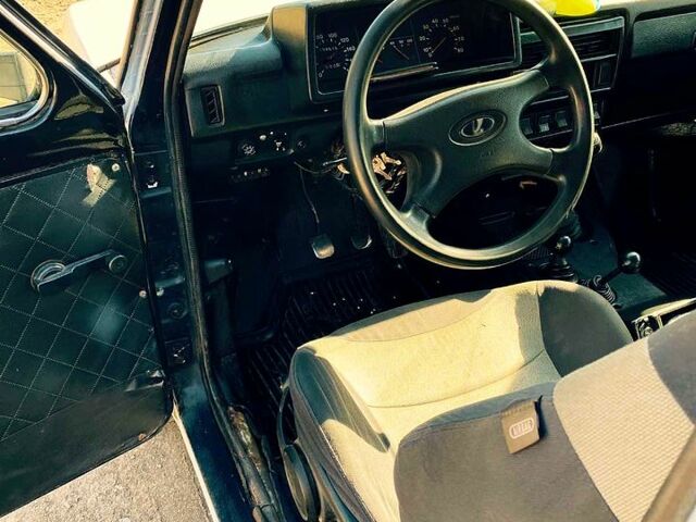 Білий ВАЗ Нива, об'ємом двигуна 1.7 л та пробігом 194 тис. км за 3150 $, фото 2 на Automoto.ua