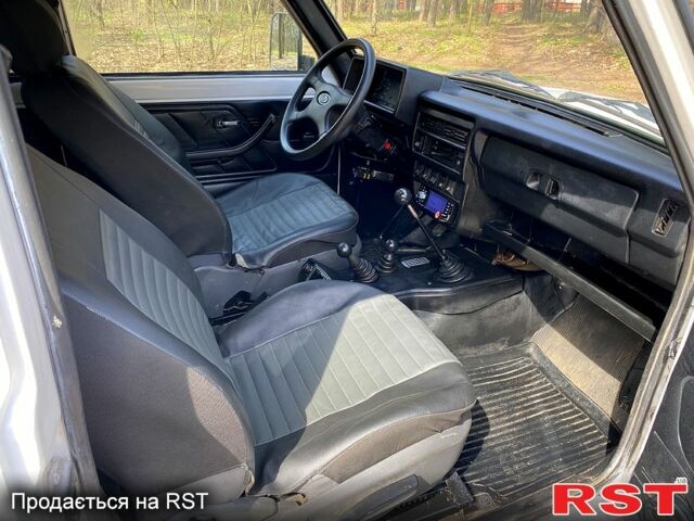 Білий ВАЗ Нива, об'ємом двигуна 1.7 л та пробігом 273 тис. км за 3300 $, фото 8 на Automoto.ua
