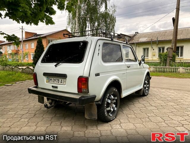Білий ВАЗ Нива, об'ємом двигуна 1.7 л та пробігом 273 тис. км за 3300 $, фото 2 на Automoto.ua