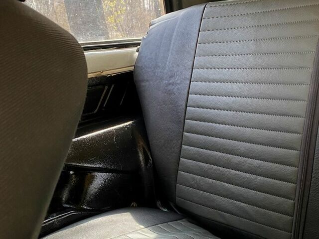 Білий ВАЗ Нива, об'ємом двигуна 1.7 л та пробігом 273 тис. км за 3300 $, фото 7 на Automoto.ua