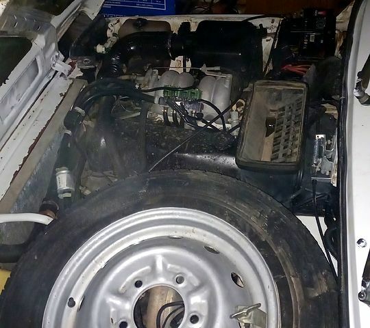 Белый ВАЗ Нива, объемом двигателя 1.7 л и пробегом 95 тыс. км за 3500 $, фото 6 на Automoto.ua