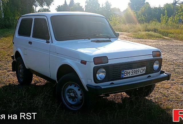 Белый ВАЗ Нива, объемом двигателя 1.7 л и пробегом 166 тыс. км за 3300 $, фото 1 на Automoto.ua