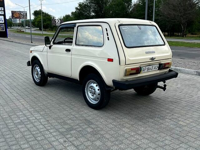 Бежевий ВАЗ Нива, об'ємом двигуна 1.6 л та пробігом 0 тис. км за 1500 $, фото 6 на Automoto.ua