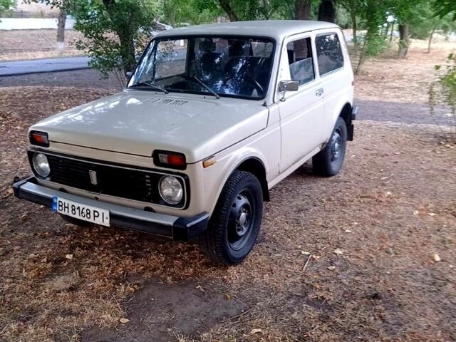 Бежевый ВАЗ Нива, объемом двигателя 1.6 л и пробегом 64 тыс. км за 2500 $, фото 4 на Automoto.ua