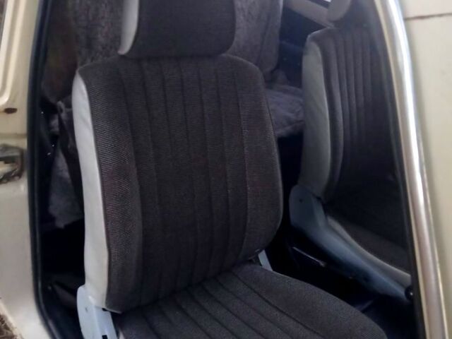 Бежевый ВАЗ Нива, объемом двигателя 1.6 л и пробегом 64 тыс. км за 2500 $, фото 7 на Automoto.ua