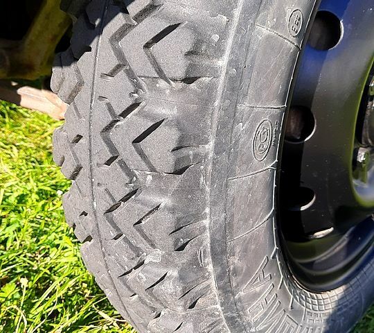 Бежевый ВАЗ Нива, объемом двигателя 1.6 л и пробегом 200 тыс. км за 1500 $, фото 1 на Automoto.ua