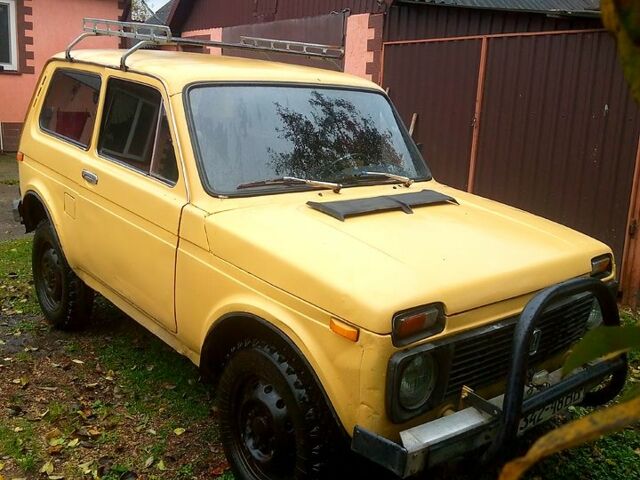 ВАЗ Нива 1983 у Олевске на Automoto.ua Бежевий ВАЗ Нива, об'ємом двигуна 1.6 л та пробігом 0 тис. км за 850 $, фото 6 на Automoto.ua