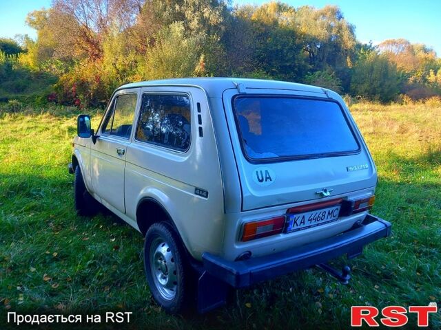 Бежевый ВАЗ Нива, объемом двигателя 1.6 л и пробегом 188 тыс. км за 1999 $, фото 3 на Automoto.ua
