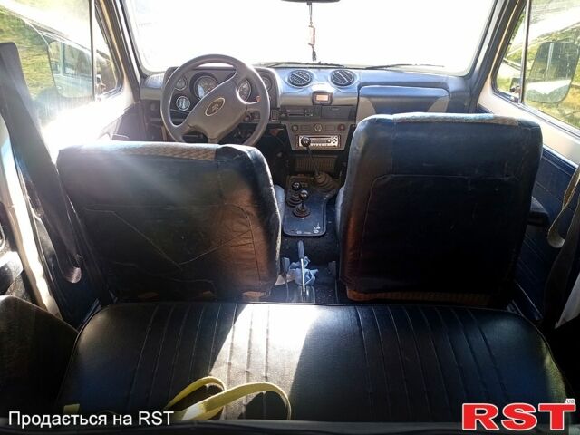 Бежевый ВАЗ Нива, объемом двигателя 1.6 л и пробегом 250 тыс. км за 1600 $, фото 4 на Automoto.ua
