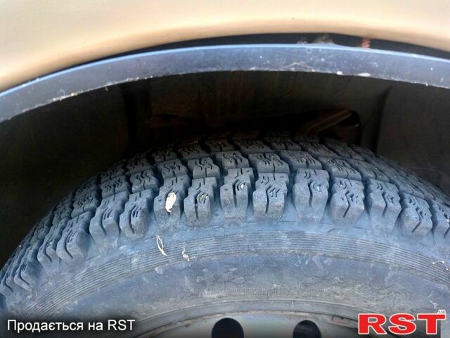 Бежевий ВАЗ Нива, об'ємом двигуна 1.6 л та пробігом 0 тис. км за 2500 $, фото 2 на Automoto.ua