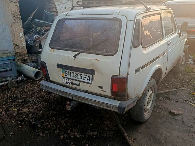 Бежевый ВАЗ Нива, объемом двигателя 1.6 л и пробегом 0 тыс. км за 2100 $, фото 8 на Automoto.ua