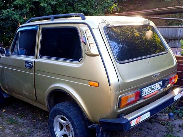 Бежевый ВАЗ Нива, объемом двигателя 1.6 л и пробегом 0 тыс. км за 1430 $, фото 1 на Automoto.ua