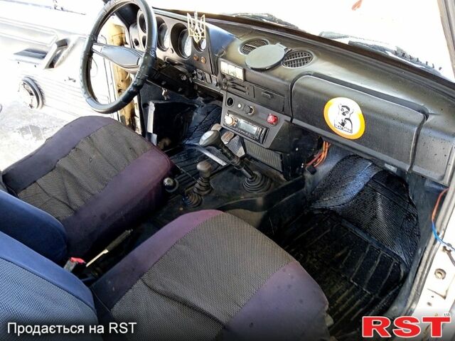 Бежевый ВАЗ Нива, объемом двигателя 1.6 л и пробегом 200 тыс. км за 1199 $, фото 13 на Automoto.ua