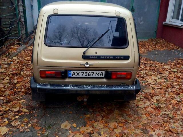 Бежевий ВАЗ Нива, об'ємом двигуна 1.6 л та пробігом 0 тис. км за 3000 $, фото 4 на Automoto.ua