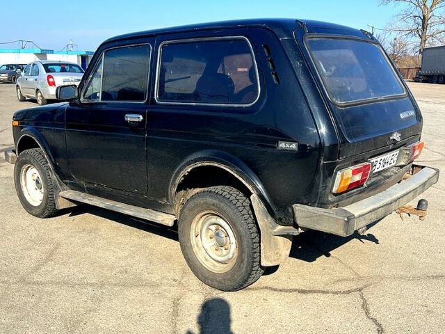 Чорний ВАЗ Нива, об'ємом двигуна 1.6 л та пробігом 102 тис. км за 2300 $, фото 2 на Automoto.ua