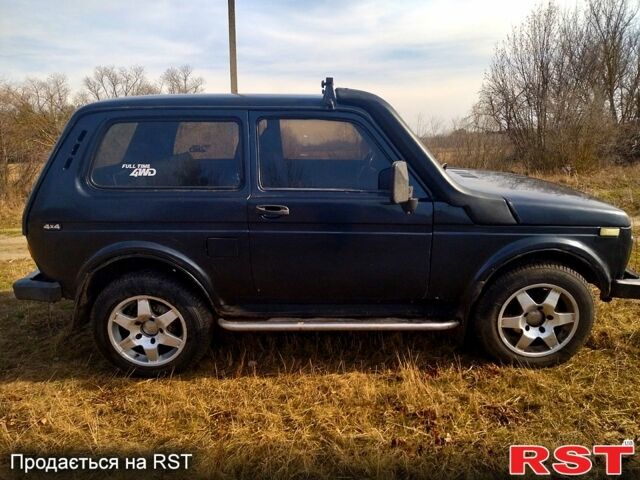 Черный ВАЗ Нива, объемом двигателя 1.6 л и пробегом 0 тыс. км за 1550 $, фото 2 на Automoto.ua