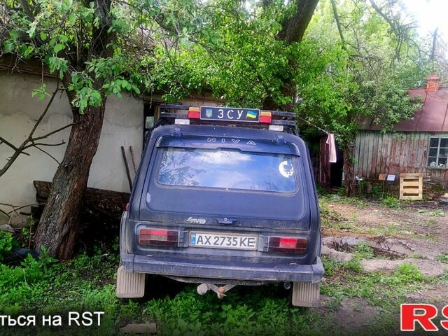 Черный ВАЗ Нива, объемом двигателя 1.6 л и пробегом 300 тыс. км за 2300 $, фото 2 на Automoto.ua