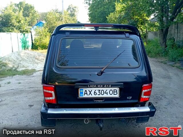 Чорний ВАЗ Нива, об'ємом двигуна 1.7 л та пробігом 100 тис. км за 3200 $, фото 2 на Automoto.ua
