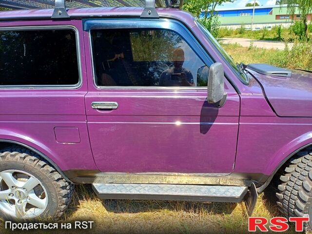 Фиолетовый ВАЗ Нива, объемом двигателя 1.7 л и пробегом 0 тыс. км за 3000 $, фото 6 на Automoto.ua