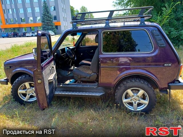 Фіолетовий ВАЗ Нива, об'ємом двигуна 1.6 л та пробігом 0 тис. км за 3000 $, фото 12 на Automoto.ua