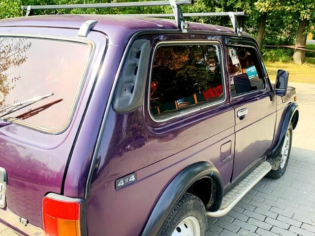 Фиолетовый ВАЗ Нива, объемом двигателя 1.7 л и пробегом 174 тыс. км за 3150 $, фото 2 на Automoto.ua
