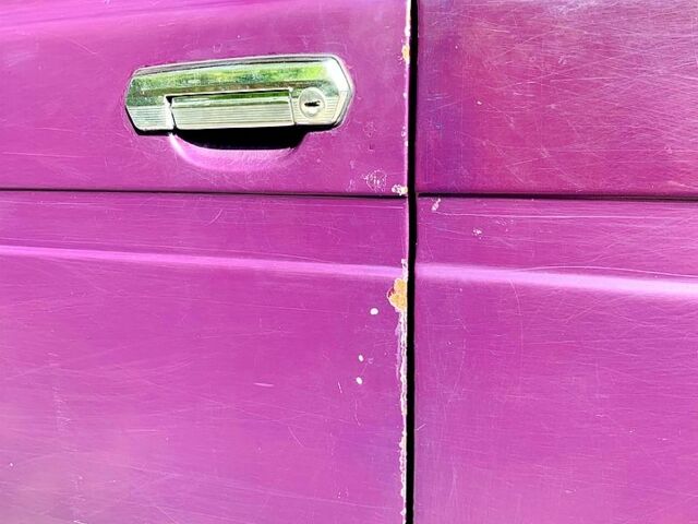 Фиолетовый ВАЗ Нива, объемом двигателя 1.7 л и пробегом 174 тыс. км за 3150 $, фото 7 на Automoto.ua