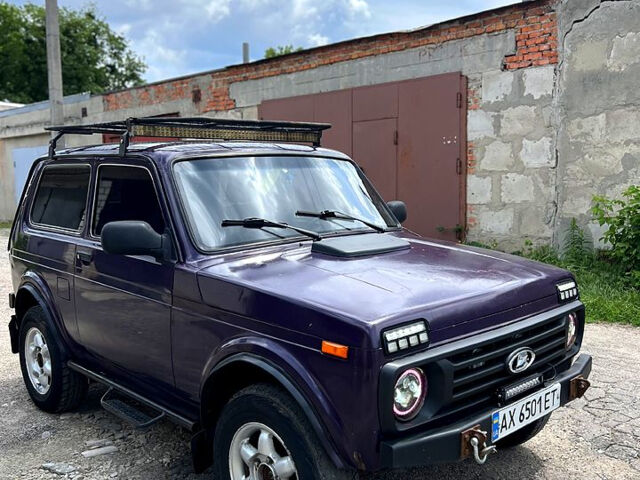 Фіолетовий ВАЗ Нива, об'ємом двигуна 1.7 л та пробігом 150 тис. км за 4000 $, фото 4 на Automoto.ua