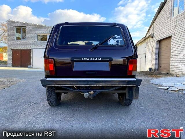 Коричневый ВАЗ Нива, объемом двигателя 1.7 л и пробегом 157 тыс. км за 5000 $, фото 4 на Automoto.ua