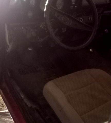 ВАЗ Нива 1980 у Светловдске на Automoto.ua Червоний ВАЗ Нива, об'ємом двигуна 1.6 л та пробігом 103 тис. км за 1000 $, фото 5 на Automoto.ua