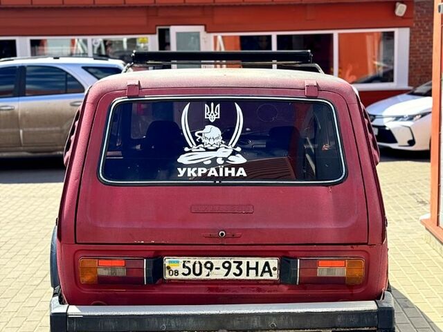 Червоний ВАЗ Нива, об'ємом двигуна 16 л та пробігом 200 тис. км за 1000 $, фото 6 на Automoto.ua
