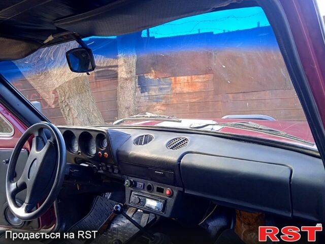Червоний ВАЗ Нива, об'ємом двигуна 1.6 л та пробігом 0 тис. км за 2800 $, фото 11 на Automoto.ua