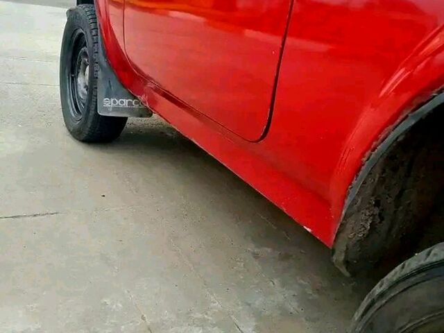 Красный ВАЗ Нива, объемом двигателя 1.3 л и пробегом 100 тыс. км за 1200 $, фото 2 на Automoto.ua