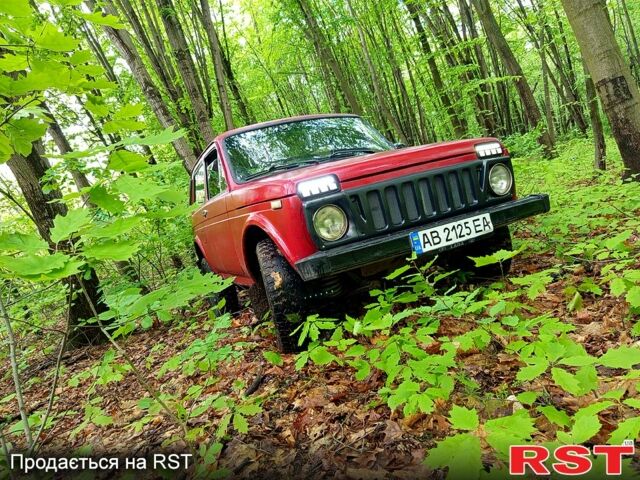 Червоний ВАЗ Нива, об'ємом двигуна 1.6 л та пробігом 0 тис. км за 1500 $, фото 4 на Automoto.ua