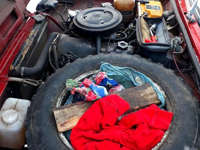 Червоний ВАЗ Нива, об'ємом двигуна 1.6 л та пробігом 0 тис. км за 2300 $, фото 4 на Automoto.ua