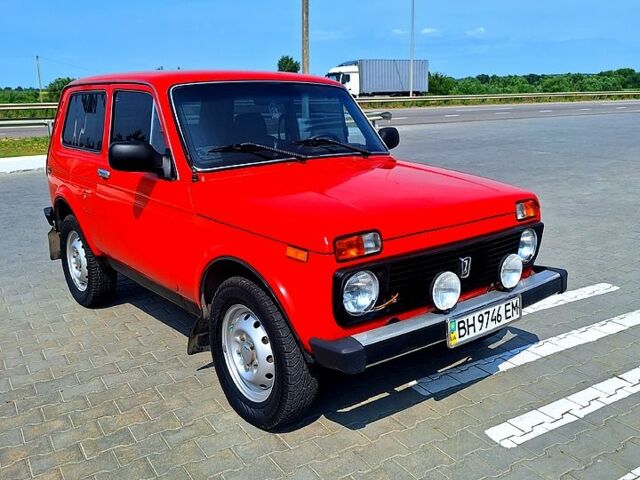 ВАЗ Нива 1993 у Кривом Озере на Automoto.ua Червоний ВАЗ Нива, об'ємом двигуна 1.6 л та пробігом 58 тис. км за 3000 $, фото 8 на Automoto.ua