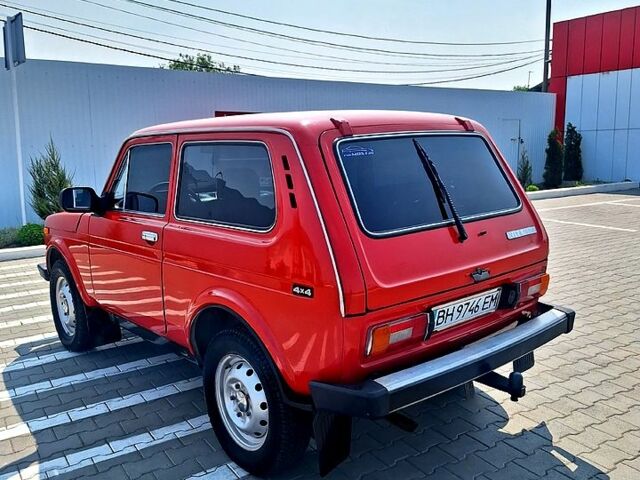 ВАЗ Нива 1993 у Кривом Озере на Automoto.ua Червоний ВАЗ Нива, об'ємом двигуна 1.6 л та пробігом 58 тис. км за 3000 $, фото 5 на Automoto.ua