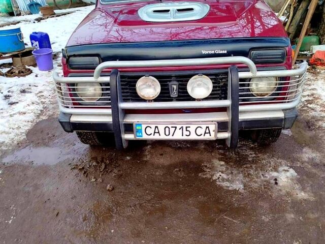 Червоний ВАЗ Нива, об'ємом двигуна 1.7 л та пробігом 255 тис. км за 3500 $, фото 3 на Automoto.ua