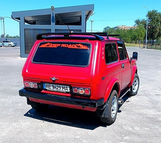 ВАЗ Нива, объемом двигателя 1.6 л и пробегом 330 тыс. км за 2000 $, фото 3 на Automoto.ua
