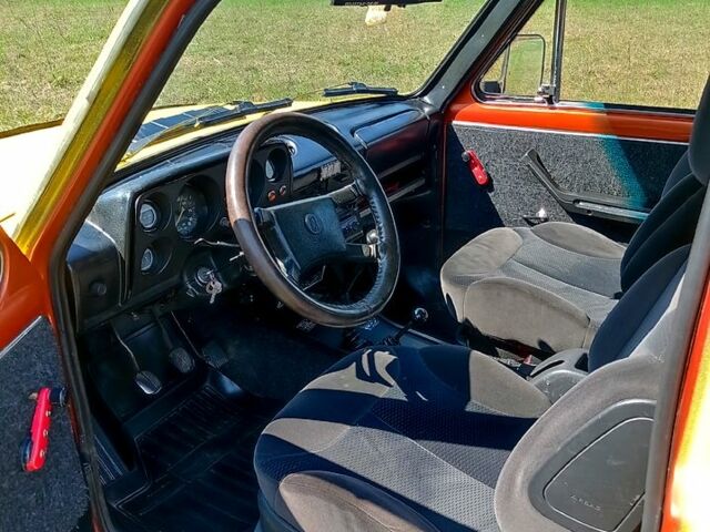 ВАЗ Нива, объемом двигателя 1.6 л и пробегом 0 тыс. км за 1700 $, фото 4 на Automoto.ua