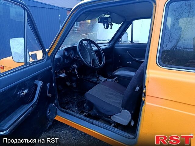 ВАЗ Нива, объемом двигателя 1.6 л и пробегом 333 тыс. км за 1450 $, фото 3 на Automoto.ua
