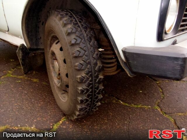 ВАЗ Нива 1981 у Краматорске на Automoto.ua ВАЗ Нива, об'ємом двигуна 1.6 л та пробігом 97 тис. км за 2200 $, фото 4 на Automoto.ua