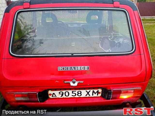 ВАЗ Нива, объемом двигателя 1.6 л и пробегом 311 тыс. км за 900 $, фото 1 на Automoto.ua