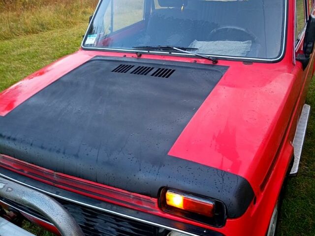 ВАЗ Нива, объемом двигателя 1.6 л и пробегом 311 тыс. км за 900 $, фото 2 на Automoto.ua