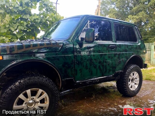 ВАЗ Нива, об'ємом двигуна 1.6 л та пробігом 225 тис. км за 1750 $, фото 9 на Automoto.ua